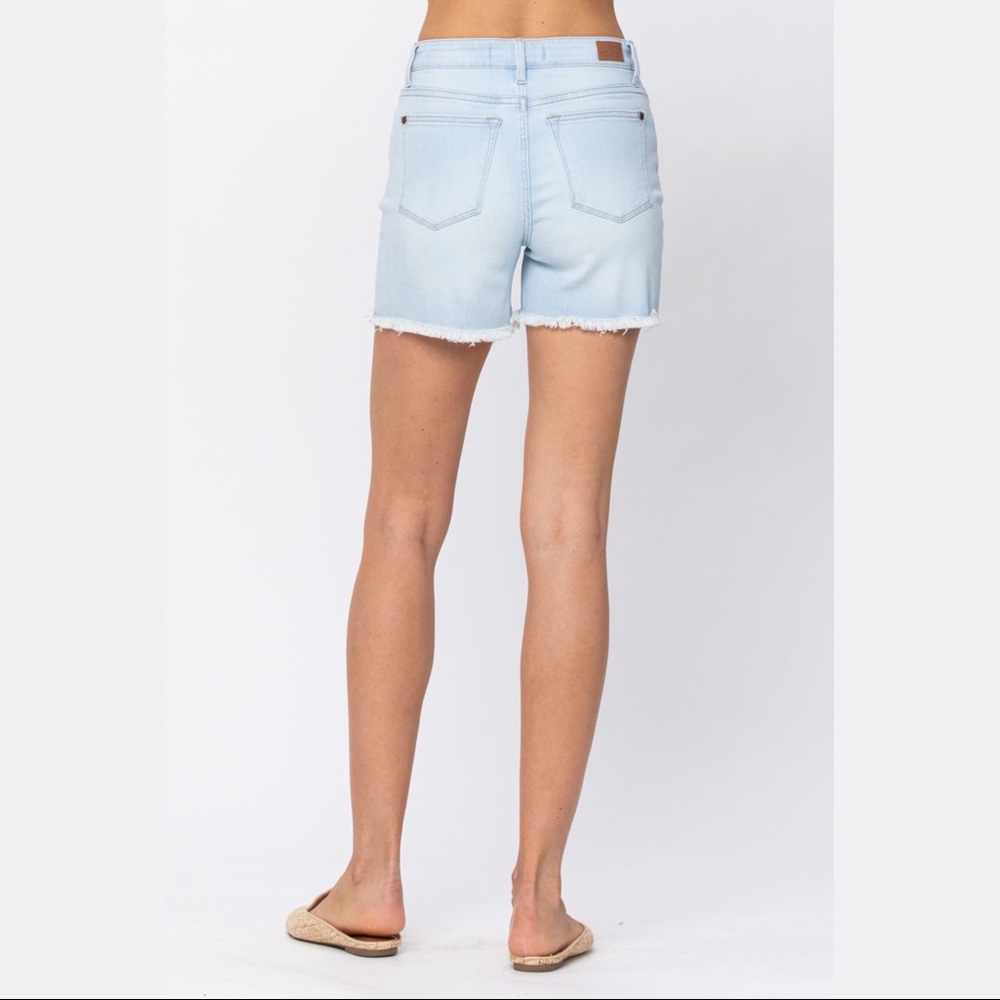 Last 1! Judy blue high waist bleached shorts! XL - Picture 4 of 15